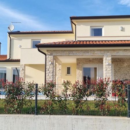Villa Robert Kaštelir Εξωτερικό φωτογραφία