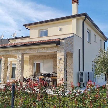 Villa Robert Kaštelir Εξωτερικό φωτογραφία