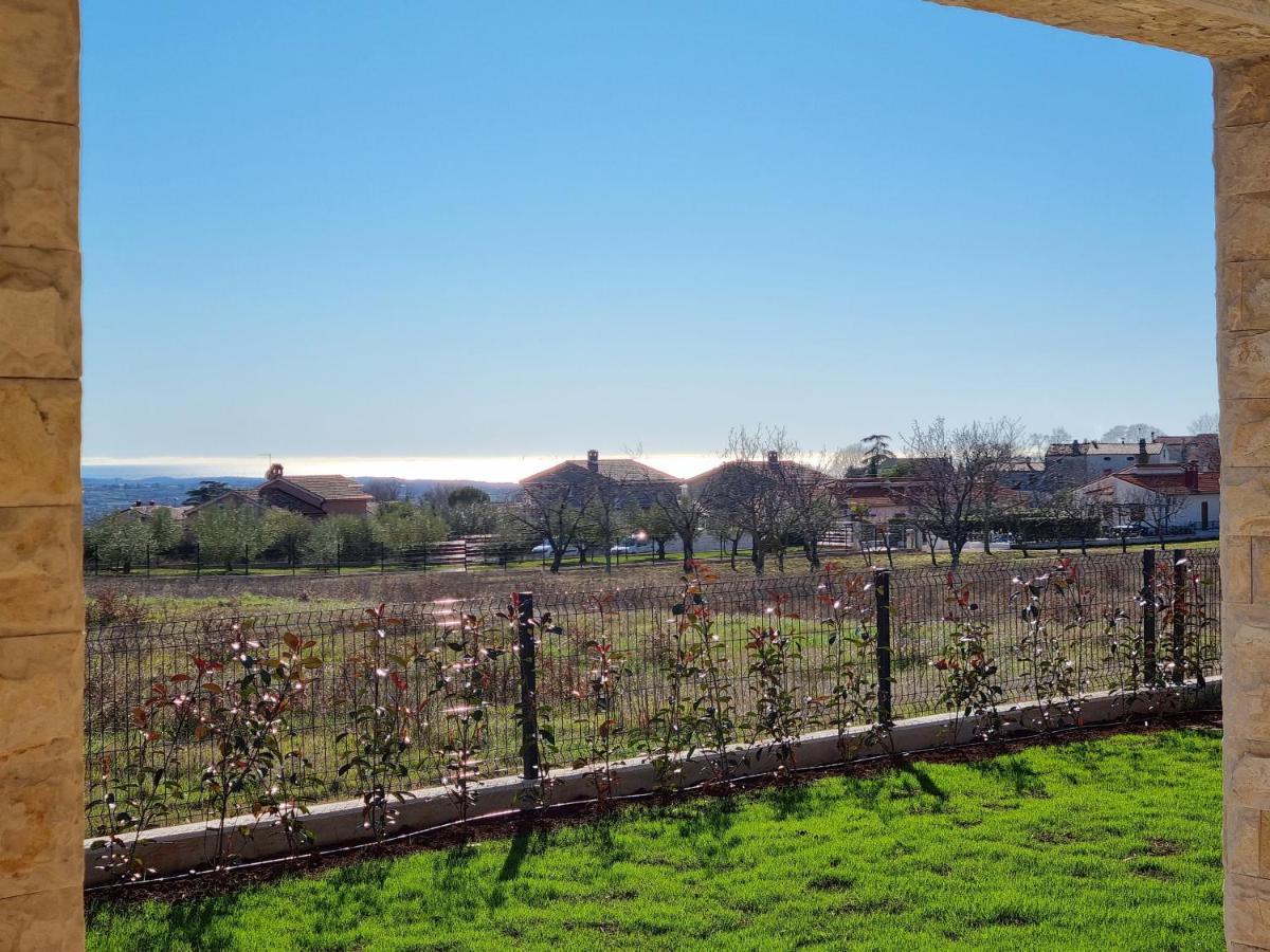 Villa Robert Kaštelir Εξωτερικό φωτογραφία
